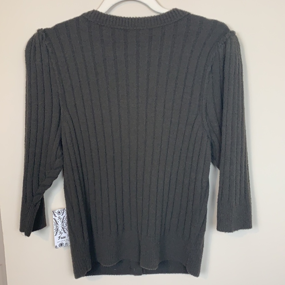 NWT Free People Sloane Cardigan in Raven Feather - Picture 3 of 9